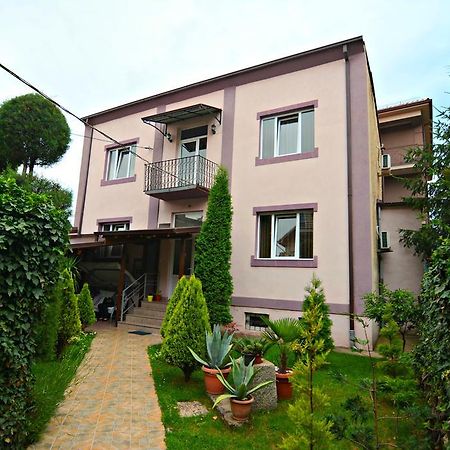Guest House Via Bitola Bagian luar foto